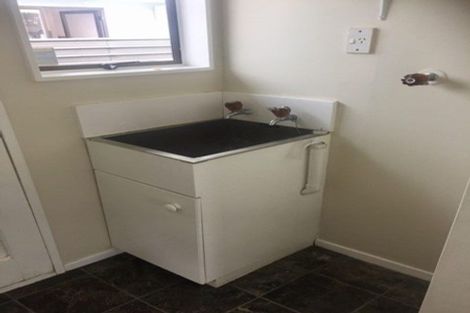 Photo of property in 7 Peter Hall Drive, Kelvin Grove, Palmerston North, 4414