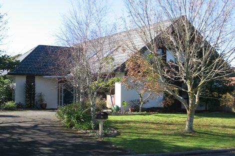 Photo of property in 36 Maygrove Drive, Orewa, 0931