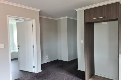 Photo of property in 8 Northmoor Boulevard, Rolleston, 7615