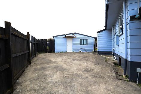 Photo of property in 12 Secretariat Place, Randwick Park, Auckland, 2105