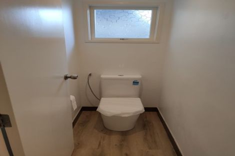 Photo of property in 12 Colwill Road, Massey, Auckland, 0614