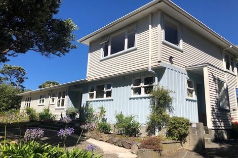 Photo of property in 110 Severn Street, Island Bay, Wellington, 6023
