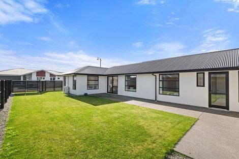 Photo of property in 8 Marvell Lane, Rolleston, 7614