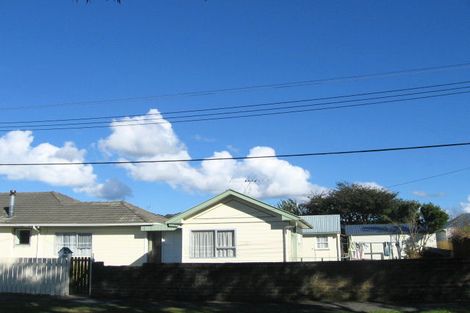 Photo of property in 1 Davis Crescent, Elderslea, Upper Hutt, 5018