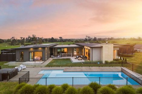 Photo of property in 2/48 Livingstone Road, Ngahinapouri, Hamilton, 3290