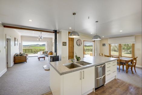 Photo of property in 241 Drumpeel Road, Otane, 4276