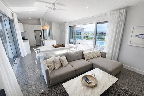 Photo of property in 218 Hamiora Street, Matarangi, 3592