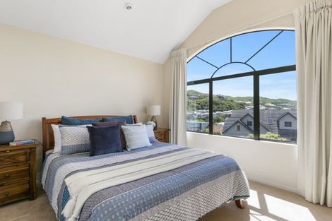 Photo of property in 2 Ridley Green, Churton Park, Wellington, 6037