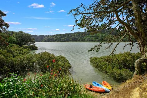 Photo of property in 157 Lancaster Road, Beach Haven, Auckland, 0626