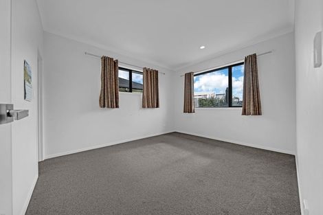 Photo of property in 9 Peacock Place, Pokeno, 2402