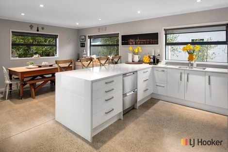 Photo of property in 14 Palm Grove, Waihi Beach, 3611