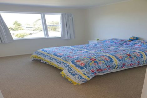 Photo of property in 10a Norna Crescent, Kelburn, Wellington, 6012