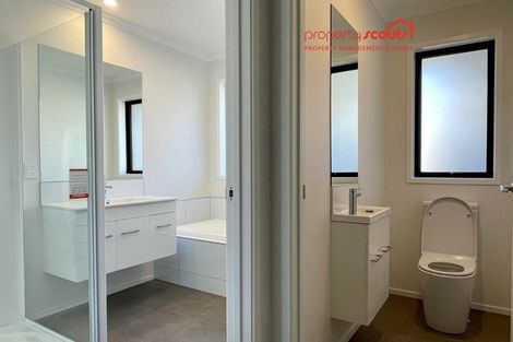 Photo of property in 25a Woodleigh Street, Frankleigh Park, New Plymouth, 4310