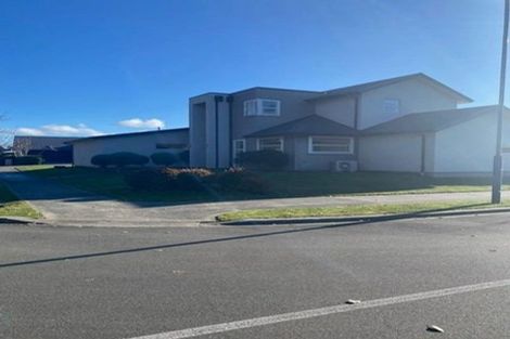 Photo of property in 28 Hakatere Road, Pegasus, 7612