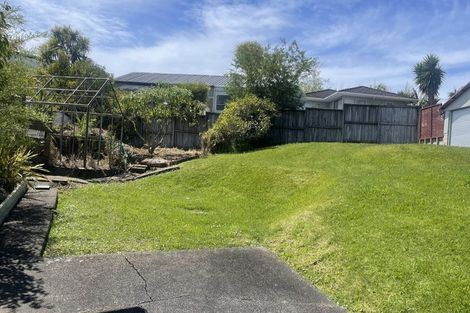 Photo of property in 36 Flaxdale Street, Birkdale, Auckland, 0626