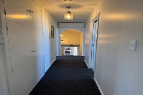 Photo of property in 2 Hawkswood Place, Avonhead, Christchurch, 8042