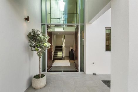 Photo of property in 22b Beach Road, Castor Bay, Auckland, 0620