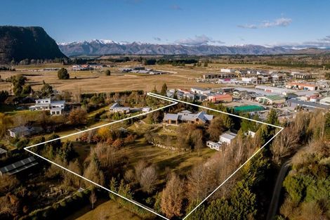 Photo of property in 46 Ballantyne Road, Wanaka, 9305