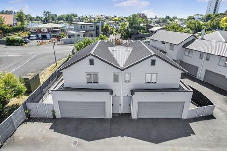 Photo of property in 1u1 Hibiscus Avenue, Hamilton Lake, Hamilton, 3204