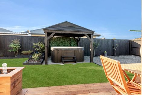 Photo of property in 2 Wyatt Street, Kaiapoi, 7630