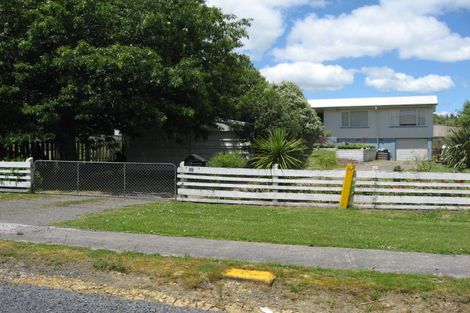 Photo of property in 28 Flanagan Road, Drury, 2113