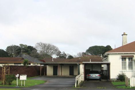 Photo of property in 2/7 Opaheke Road, Papakura, 2110
