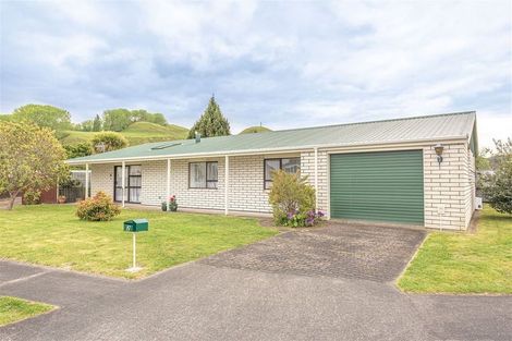 Photo of property in 2 Ash Place, Aramoho, Whanganui, 4500