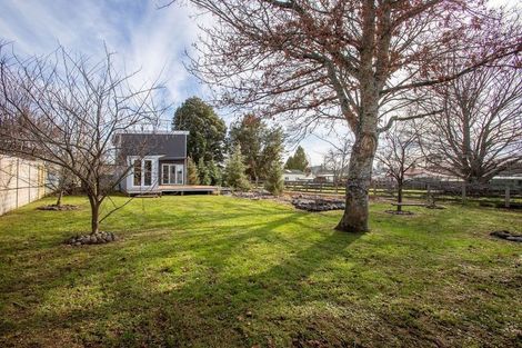 Photo of property in 15 Ballance Street, Raetihi, 4632