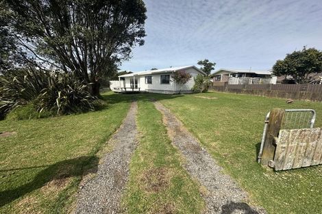 Photo of property in 33 Stafford Street, Waitara, 4320
