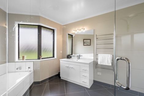 Photo of property in 12b Lady Barkly Road, Winton, 9782