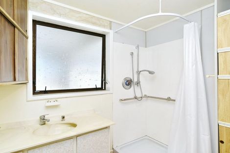 Photo of property in 115 Wilsons Road South, Saint Martins, Christchurch, 8022