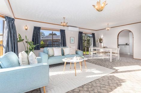 Photo of property in 10 Te Kupe Road, Paraparaumu Beach, Paraparaumu, 5032