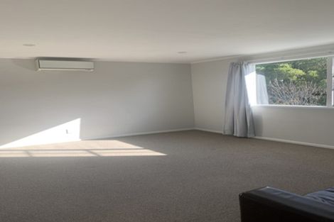 Photo of property in 1/27a Randwick Road, Northland, Wellington, 6012