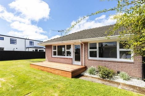 Photo of property in 2/15 Winton Street, St Albans, Christchurch, 8014