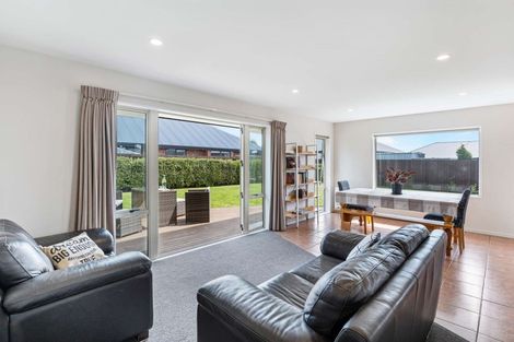 Photo of property in 102 Courtenay Drive, Kaiapoi, 7630