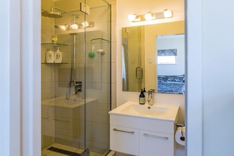 Photo of property in 204 Tiro Tiro Road, Levin, 5510