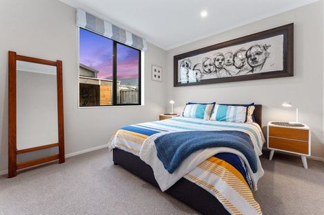 Photo of property in 7 Onekura Street, Red Beach, 0932