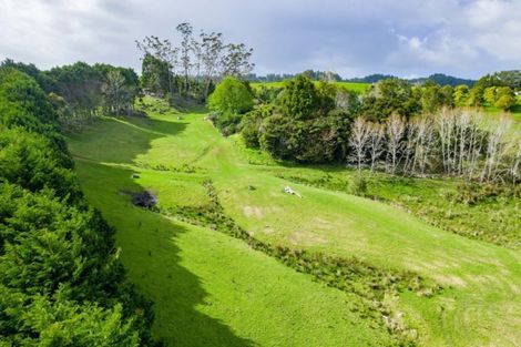 Photo of property in 318 Glenmohr Road, Waipu, 0582