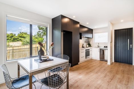 Photo of property in 5c Nea Place, Hillcrest, Auckland, 0627