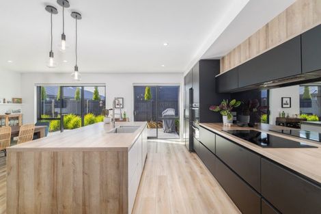 Photo of property in 61 Prestons Park Drive, Marshland, Christchurch, 8083