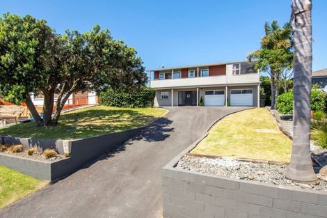 Photo of property in 24 Tay Street, Mount Maunganui, 3116