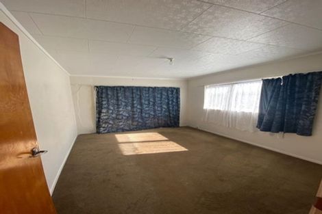 Photo of property in 19 Manuroa Road, Takanini, 2112