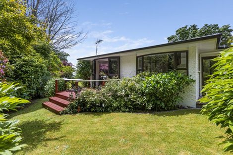 Photo of property in 14 Tainui Terrace, Inglewood, 4330