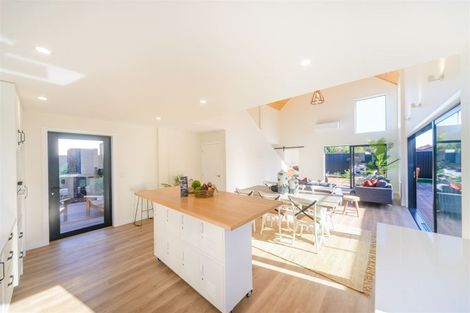 Photo of property in 145b Cook Street, West End, Palmerston North, 4410