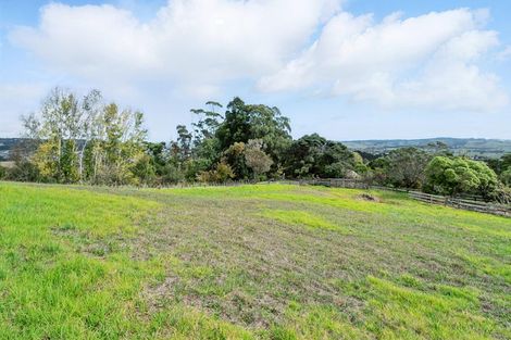 Photo of property in 83 Pipitiwai Drive, Helensville, Kaukapakapa, 0871