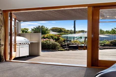 Photo of property in 2 Spring Grove Street, Spreydon, Christchurch, 8024