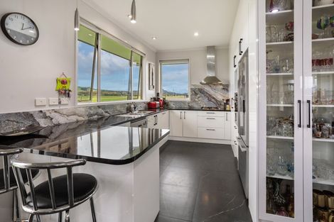 Photo of property in 7 Yankee Lane, Whitianga, 3510