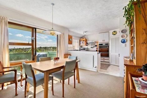Photo of property in 20 Carole Crescent, Pakuranga, Auckland, 2010