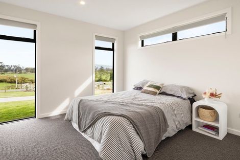 Photo of property in 2/48 Livingstone Road, Ngahinapouri, Hamilton, 3290