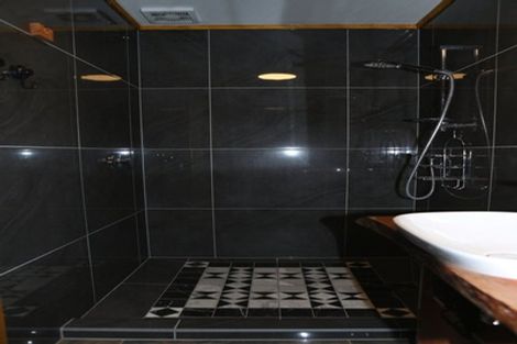 Photo of property in 274 Queens Drive, Lyall Bay, Wellington, 6022